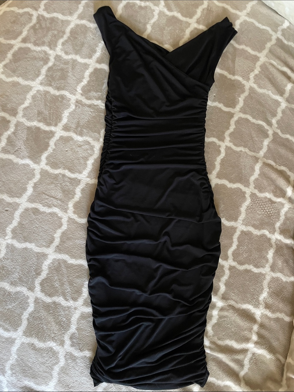 Express Black Ruched Midi Dress